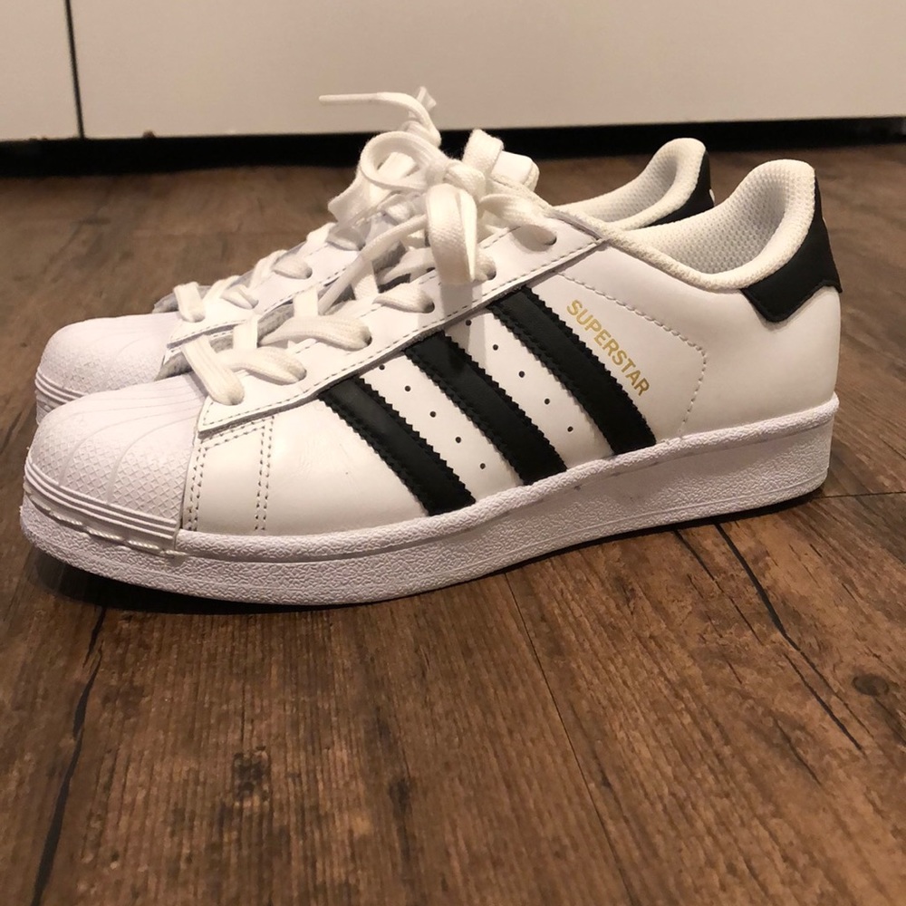 Brand new Adidas shoes(women’s 5.5-6)